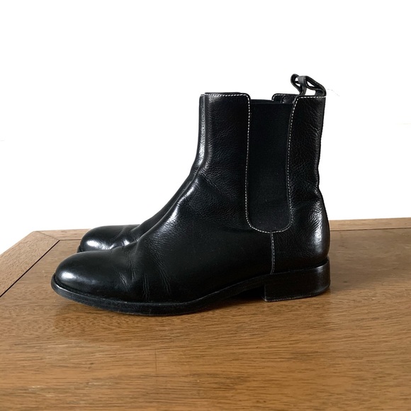 90s Era Chelsey Boots - Picture 4 of 7